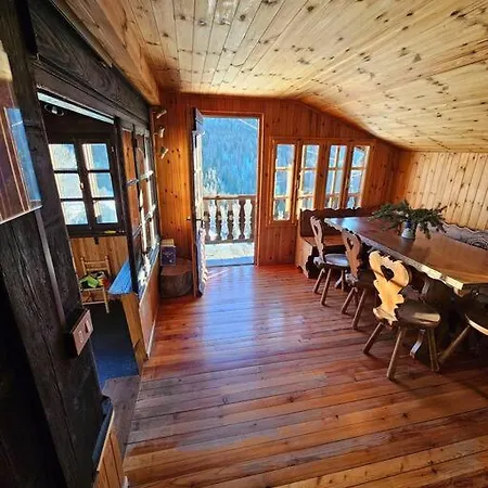 Nest In Crest * Champoluc