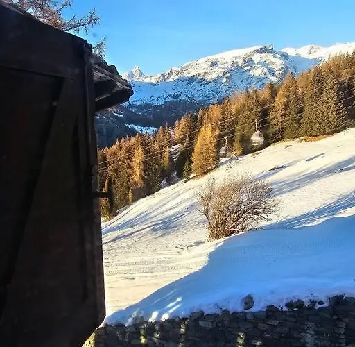 Nest In Crest Апартаменты